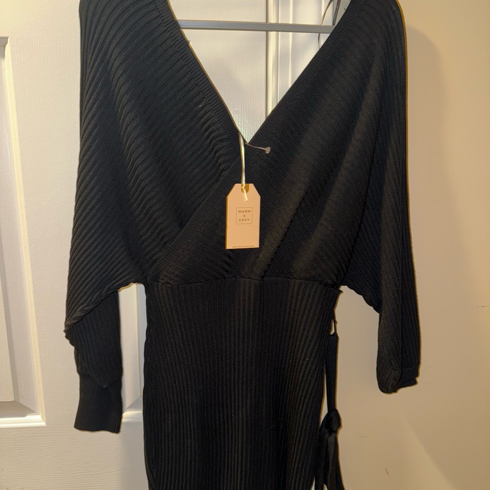 Love Tree Black Ribbed Dress